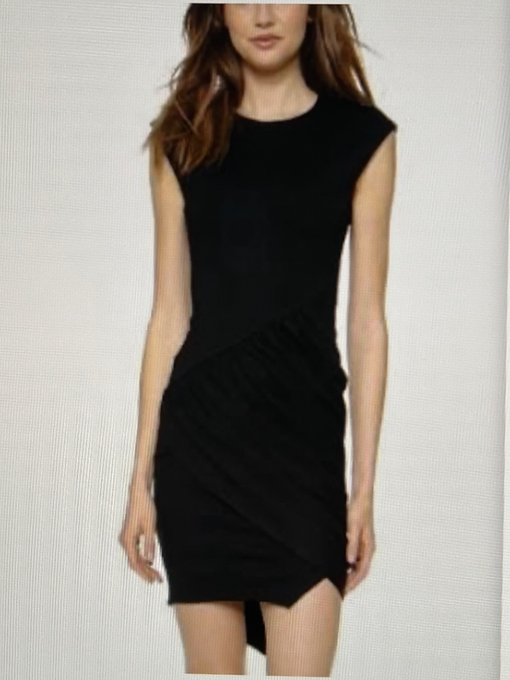 Elizabeth and James Warren Dress Front Ruched Asymmetrical Black Size XL
